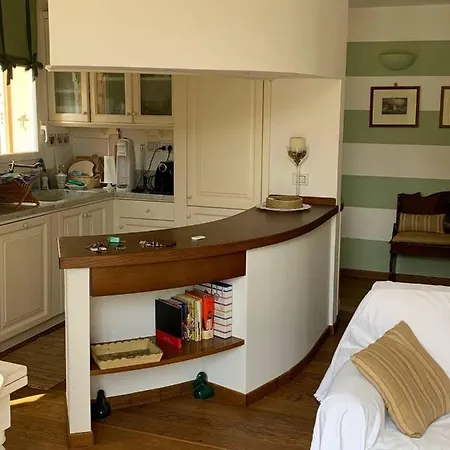 Appartement Du House - Arenzanohost *